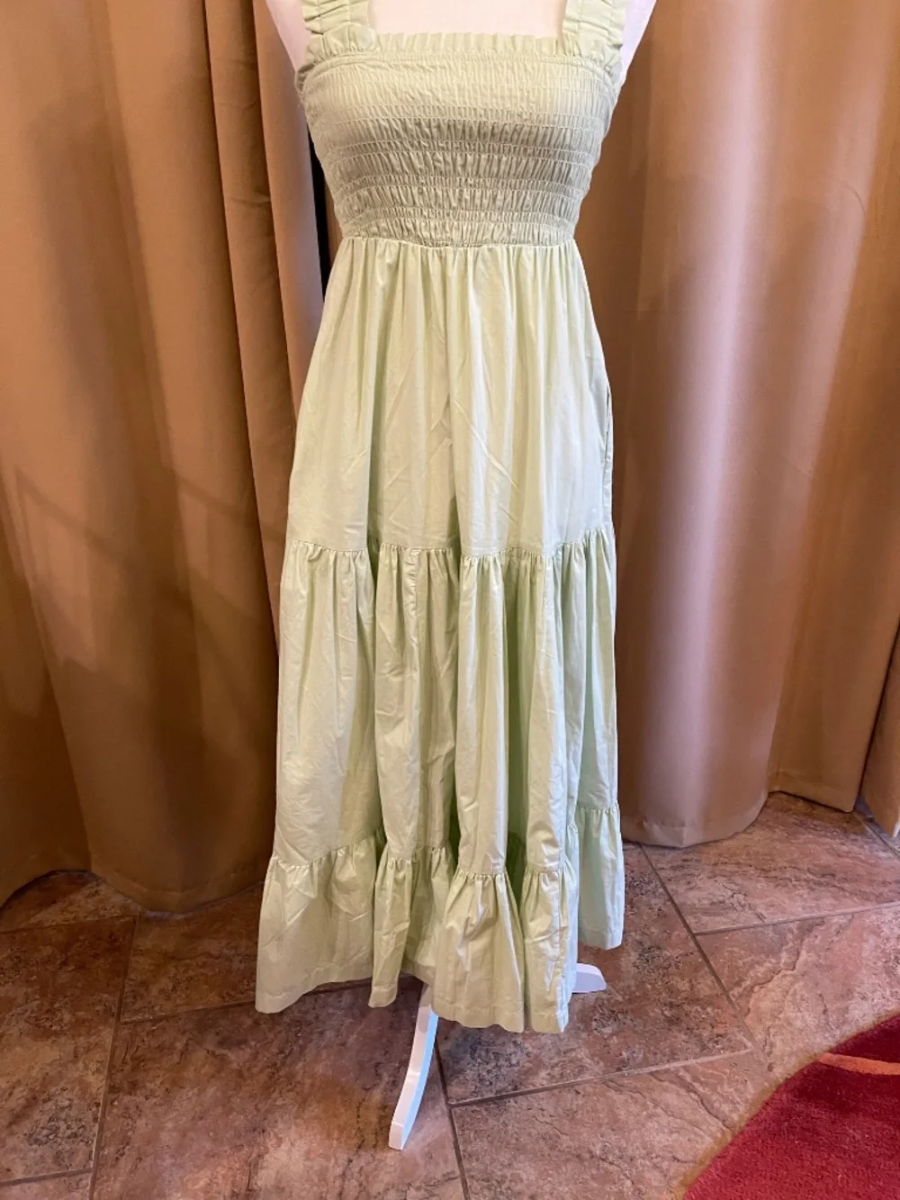 Abercrombie & Fitch Light Green Smocked Ruffled Tiered Maxi Dress Size XXS